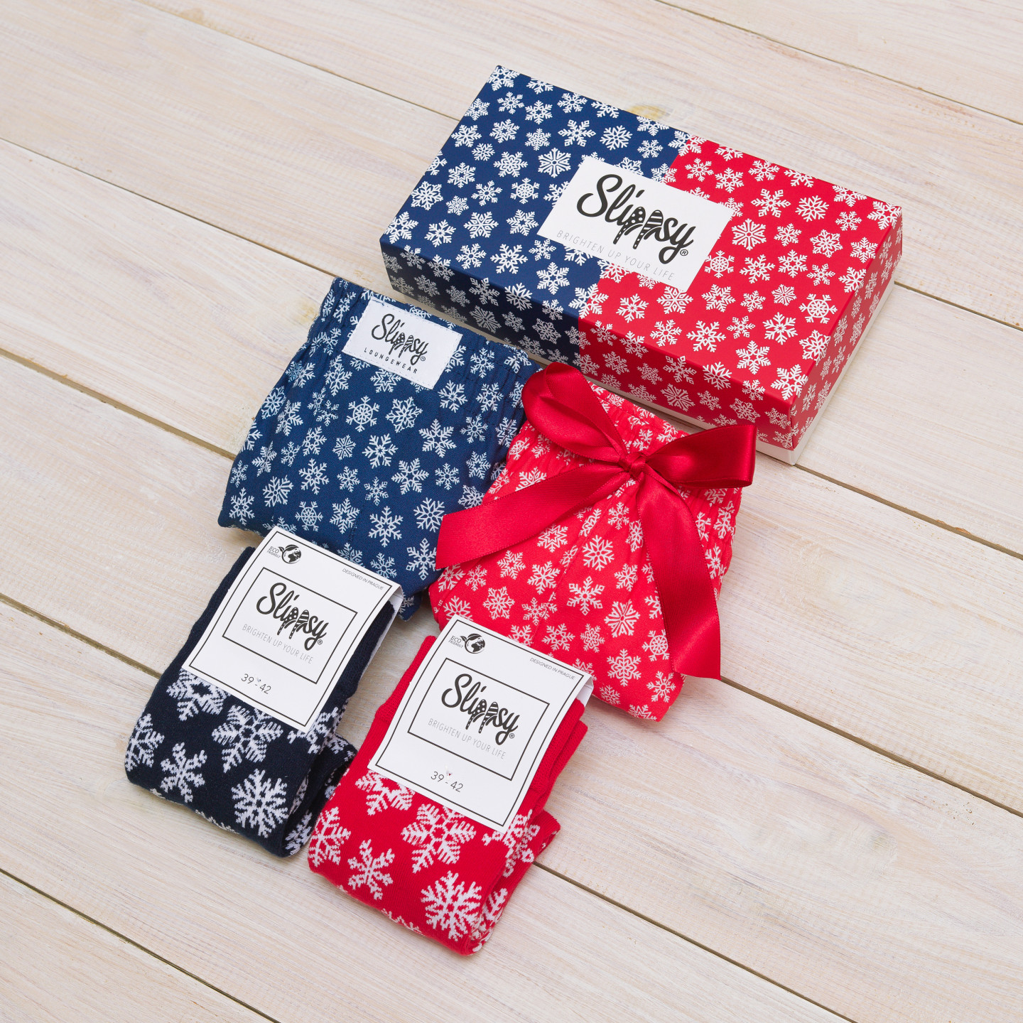 E-shop Slippsy Red&blue Snowflake set socks